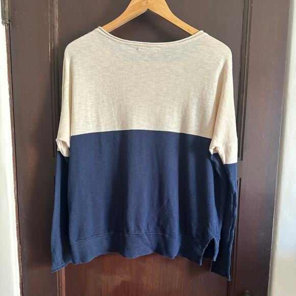 VINCE | Cotton Navy Blue and Cream Sweater Colorblock | Size Small - Picture 2 of 6